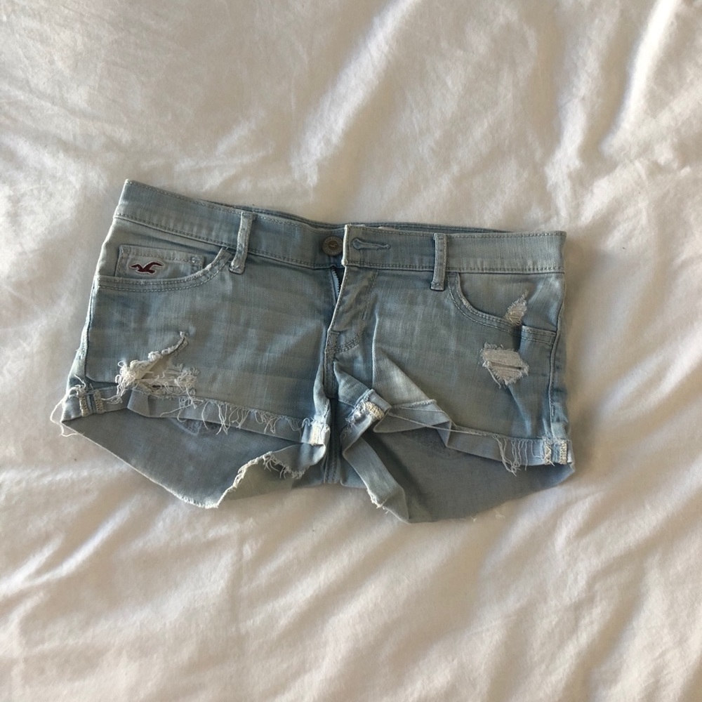 Hollister light wash shorts